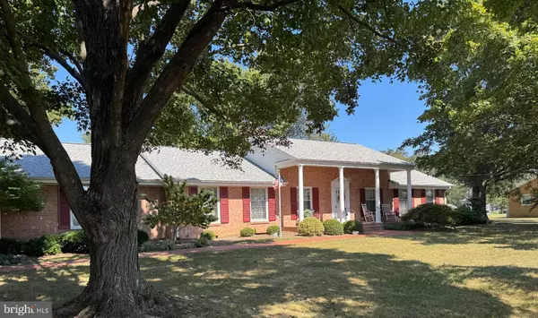 Fredericksburg, VA 22407,7213 CHANCELLOR RD