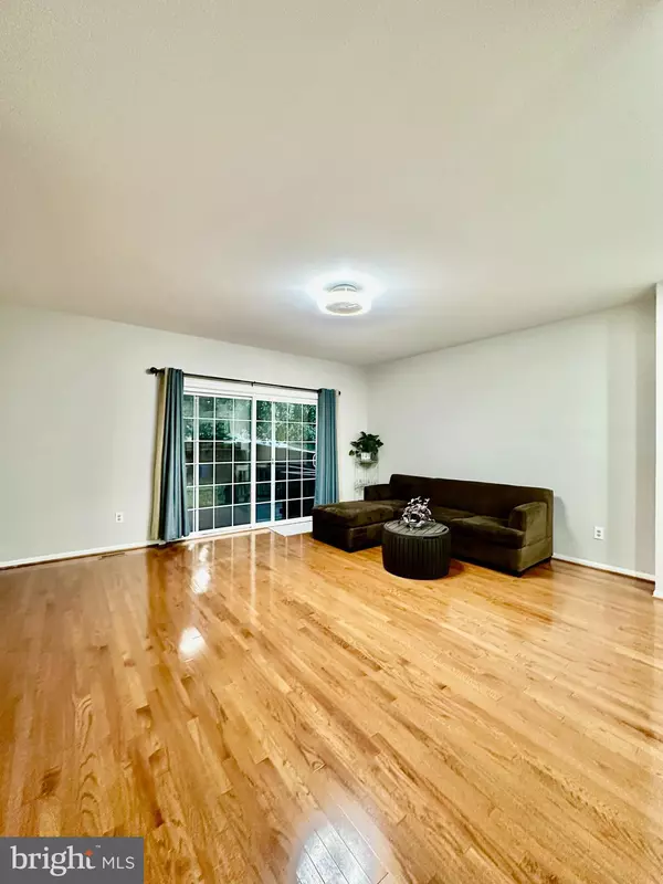 Leesburg, VA 20176,101 PADDINGTON WAY NE