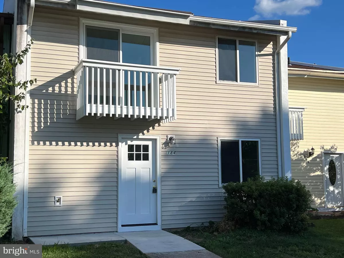 Sterling, VA 20164,184 COTTAGE RD N