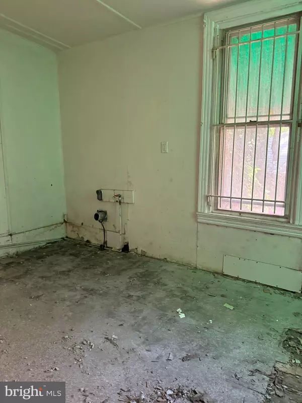 Philadelphia, PA 19134,3152 EMERALD ST