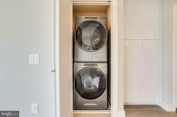 Washington, DC 20024,88 V ST SW #402