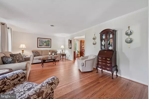 West Chester, PA 19380,911 BAYLOWELL DR