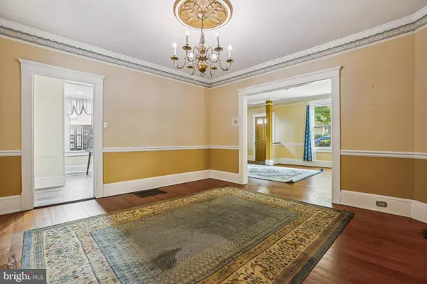 Gaithersburg, MD 20877,10 MARYLAND AVE