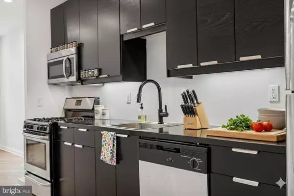 Philadelphia, PA 19125,2037 E ARIZONA ST