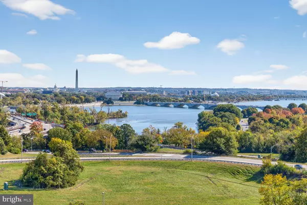 Arlington, VA 22209,1011 ARLINGTON BLVD #1042