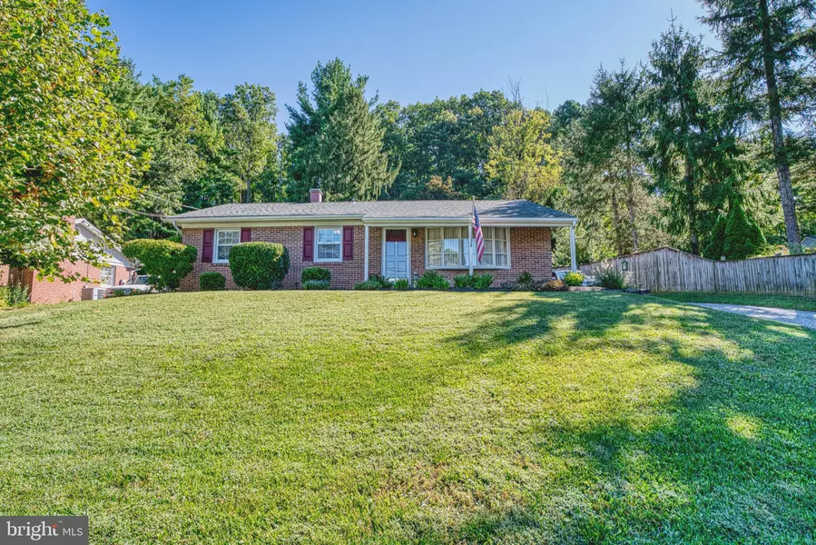 3 GLENDORIAN CT, Cockeysville, MD 21030