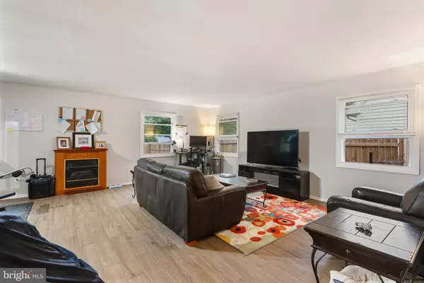 Bowie, MD 20715,12418 KENSINGTON LN