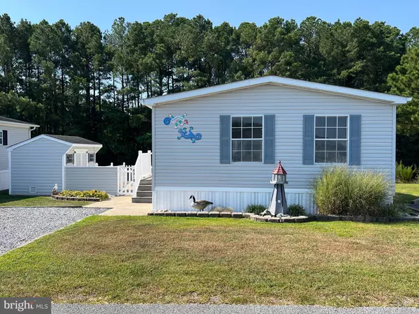 Berlin, MD 21811,8210 SKIPJACK DR