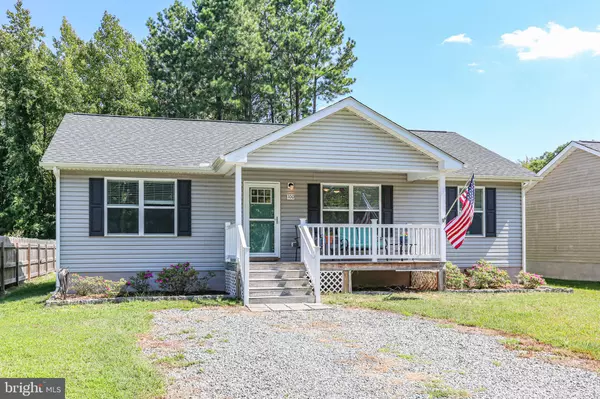 100 PARK AVE, Colonial Beach, VA 22443