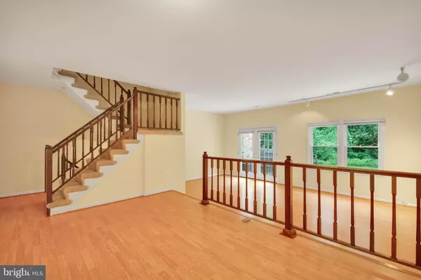 Potomac, MD 20854,7603 CODDLE HARBOR LN