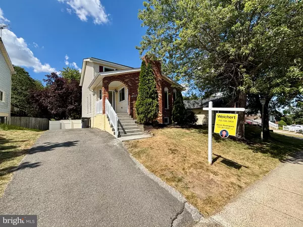 Sterling, VA 20164,409 N ARGONNE AVE N