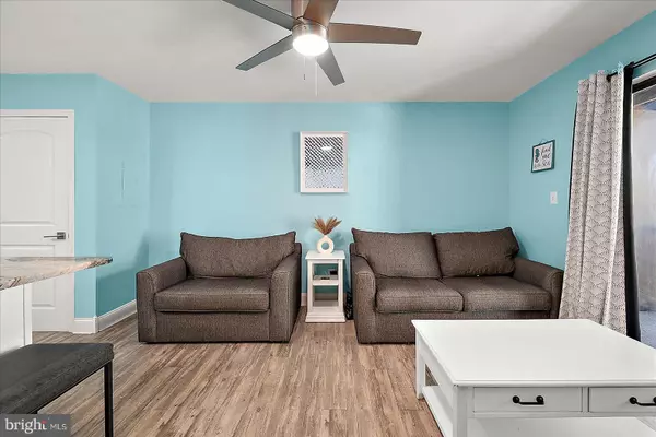 Ocean City, MD 21842,12302 JAMAICA AVE #205