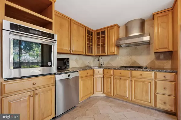 Wynnewood, PA 19096,433 HAVERFORD RD