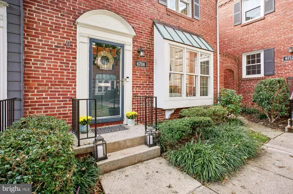 Chevy Chase, MD 20815,6708 KENWOOD FOREST LN #56