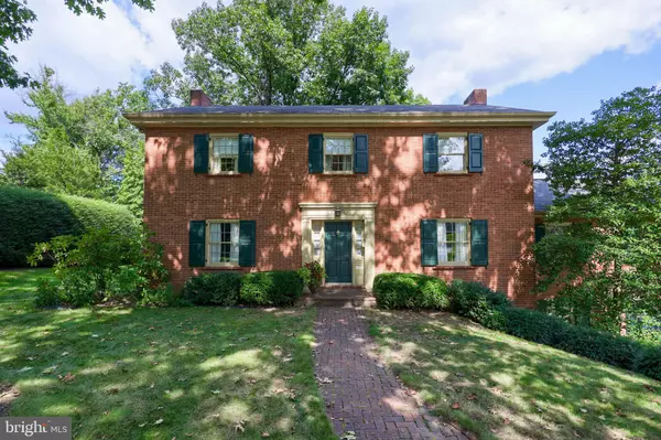 1107 W MAIN ST, Ephrata, PA 17522