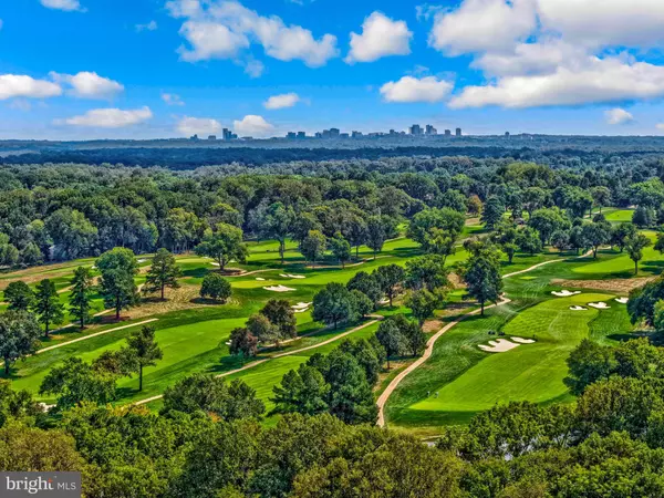 Great Falls, VA 22066,401 WALKER RD