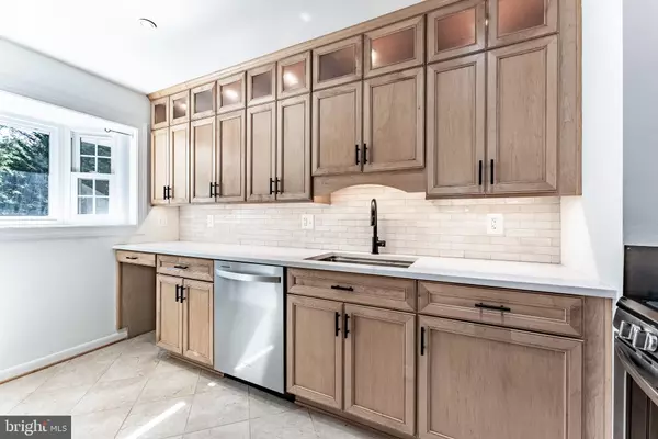 Annandale, VA 22003,5003 TERRELL ST