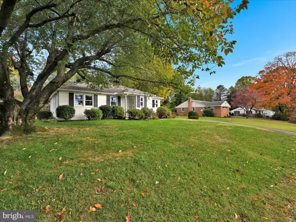 Lancaster, PA 17602,1721 WINDY HILL RD