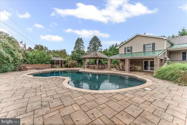 Cochranville, PA 19330,756 EWING RD