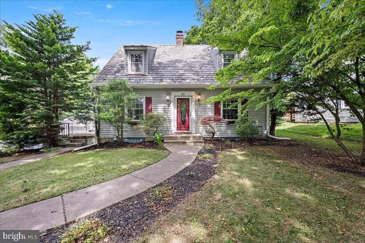 Bethlehem, PA 18017,59 W MACADA RD