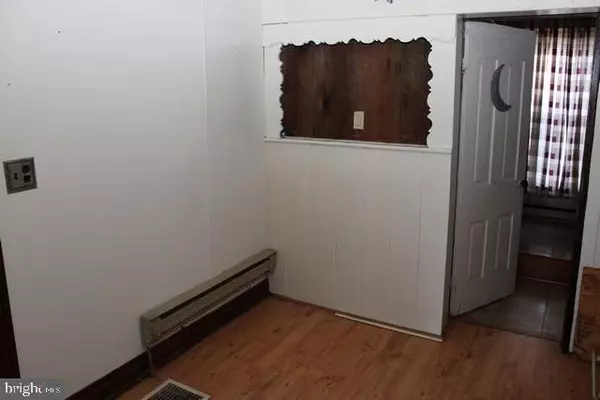 Cascade, MD 21719,14611 ROOSEVELT AVE