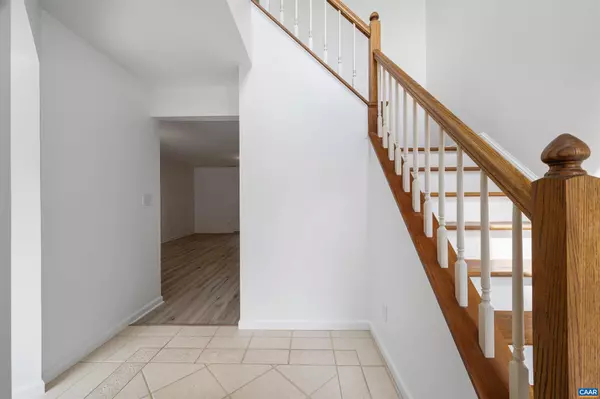 Charlottesville, VA 22901,1356 LE PARC TER