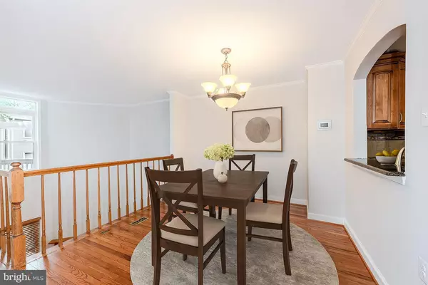 Centreville, VA 20121,6309 TREVILIAN PL