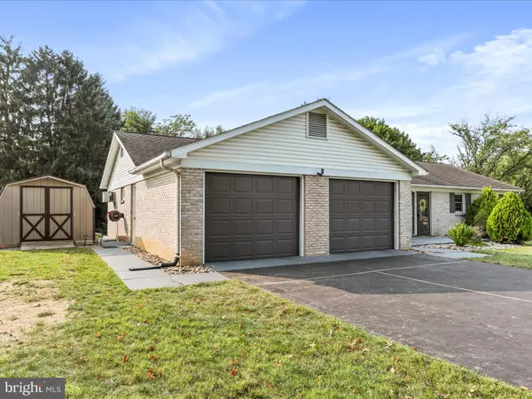 Chambersburg, PA 17202,107 OVERHILL DR