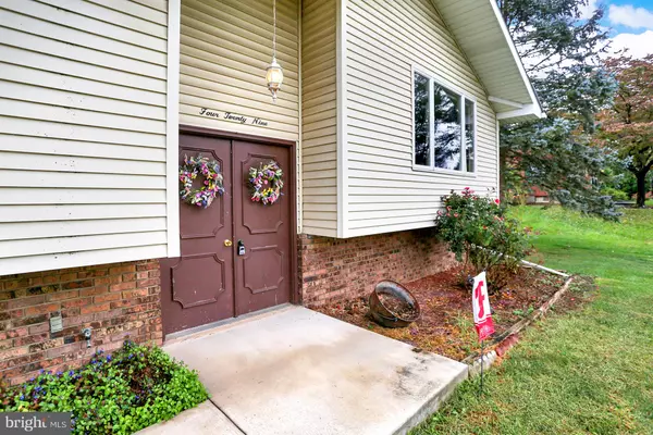 Lebanon, PA 17042,429 BRICKER LN