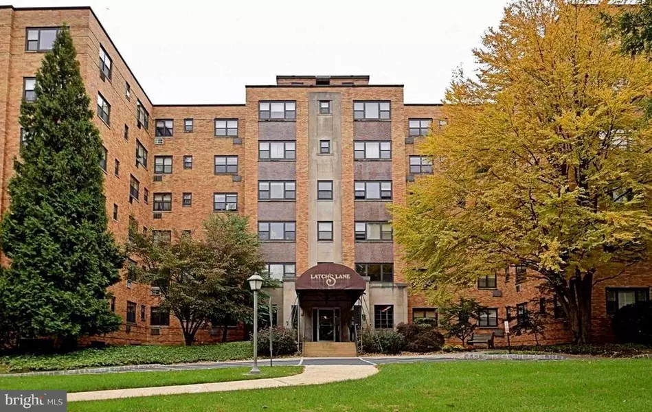 40 OLD LANCASTER RD #215, Merion Station, PA 19066