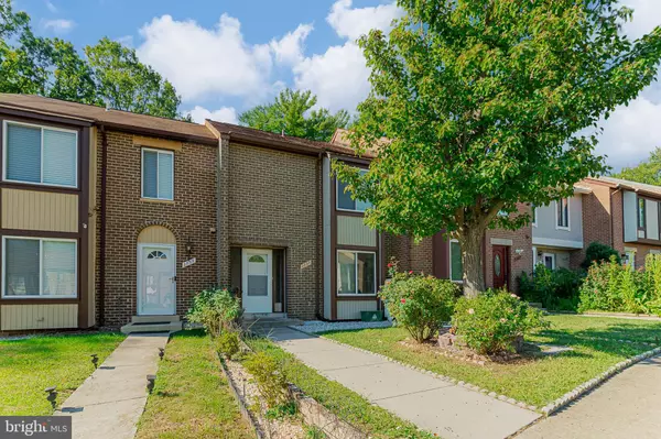 2837 CAMBRIDGE DR, Woodbridge, VA 22192