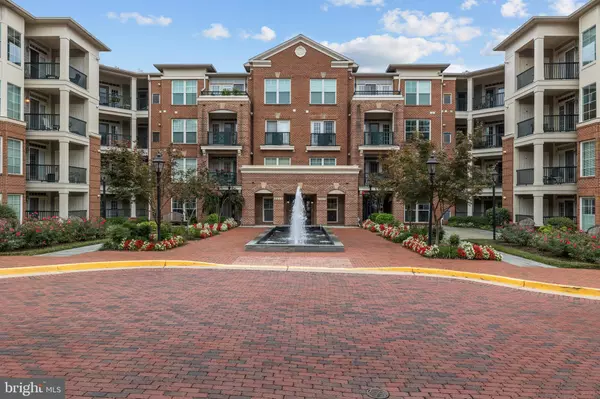 2905 SAINTSBURY PLZ #315, Fairfax, VA 22031