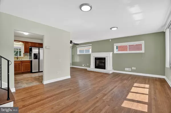 Catonsville, MD 21228,920 VANDERWOOD RD