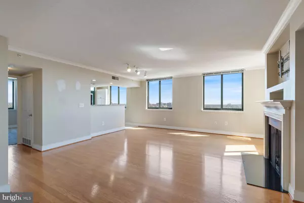 Baltimore, MD 21202,414 WATER ST #2512