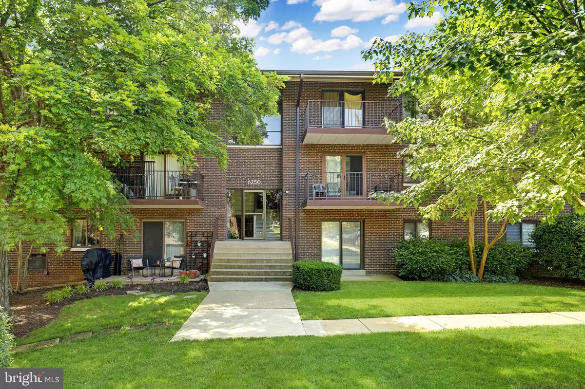 Alexandria, VA 22312,6250 EDSALL RD #203