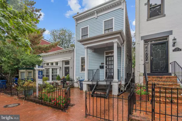 Washington, DC 20002,709 E ST NE