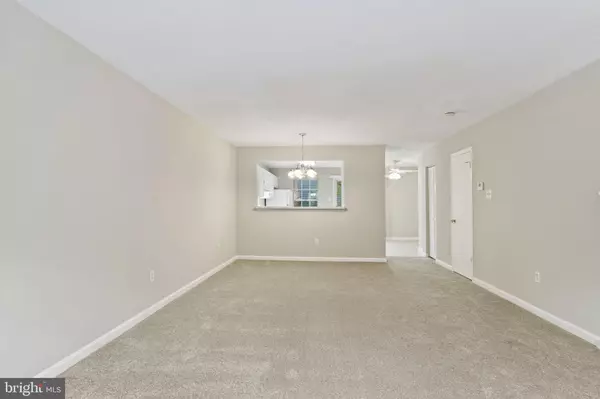 Ellicott City, MD 21042,4940 DORSEY HALL DR #7