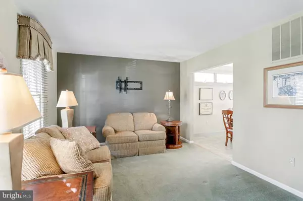 Harrisburg, PA 17111,6414 TAUNTON RD