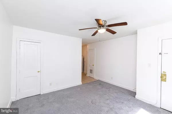 Washington, DC 20032,430 MELLON ST SE #2