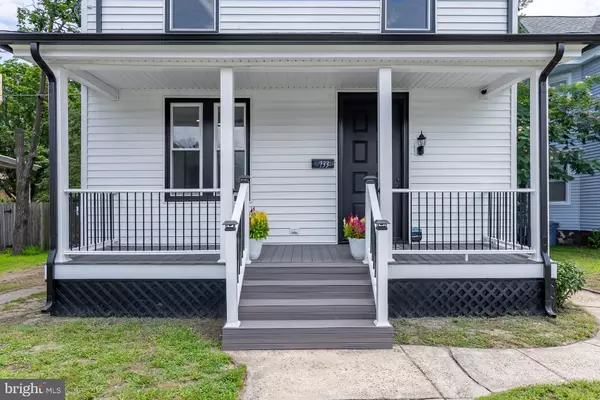 Paulsboro, NJ 08066,733 BILLINGS AVE