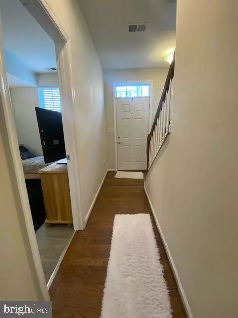 Elkridge, MD 21075,7237 YESTERDAY LN