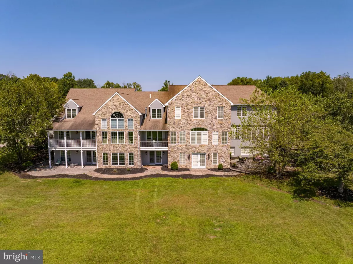 East Greenville, PA 18041,2100 FOX HOLLOW LN