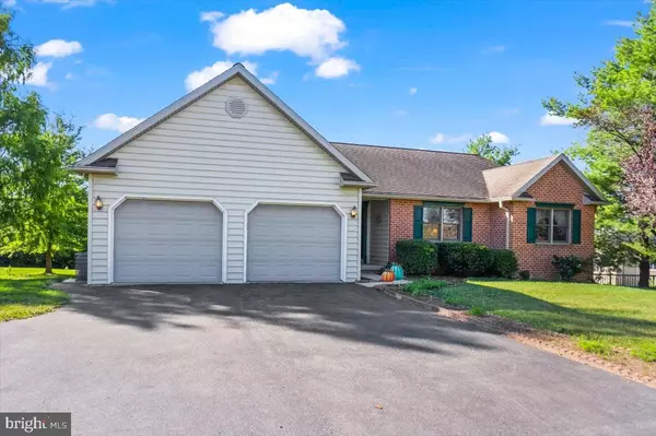 343 W SUN HILL RD,  Manheim,  PA 17545