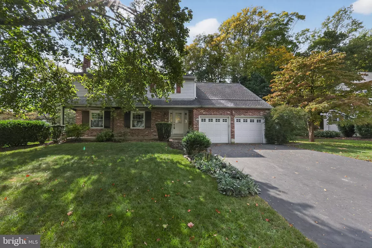 Wallingford, PA 19086,21 BERKSHIRE DR