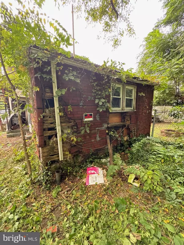 Cumberland, MD 21502,9 N LEE ST