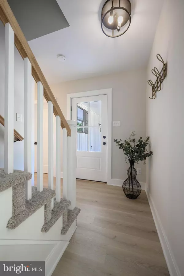 Cherry Hill, NJ 08003,1976 GREENTREE RD