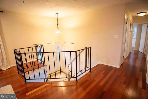 Ellicott City, MD 21042,10038 CHATELAINE CIR