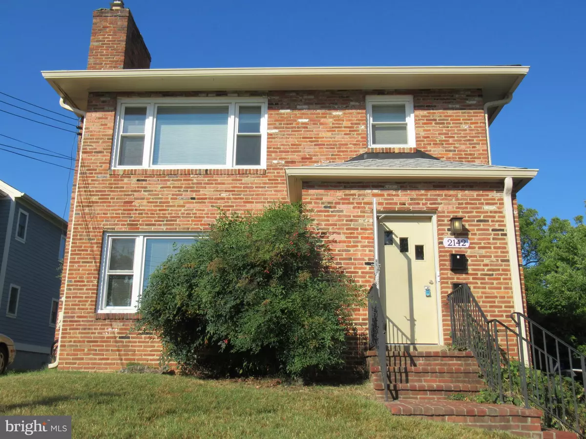 Arlington, VA 22207,2142 N STAFFORD ST #1