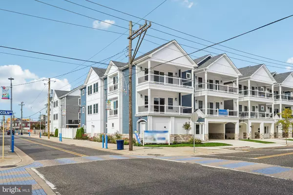 Wildwood, NJ 08260,158 E LINCOLN AVE #105