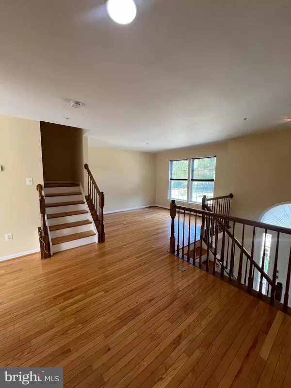 Upper Marlboro, MD 20772,13913 BENTWATERS DR